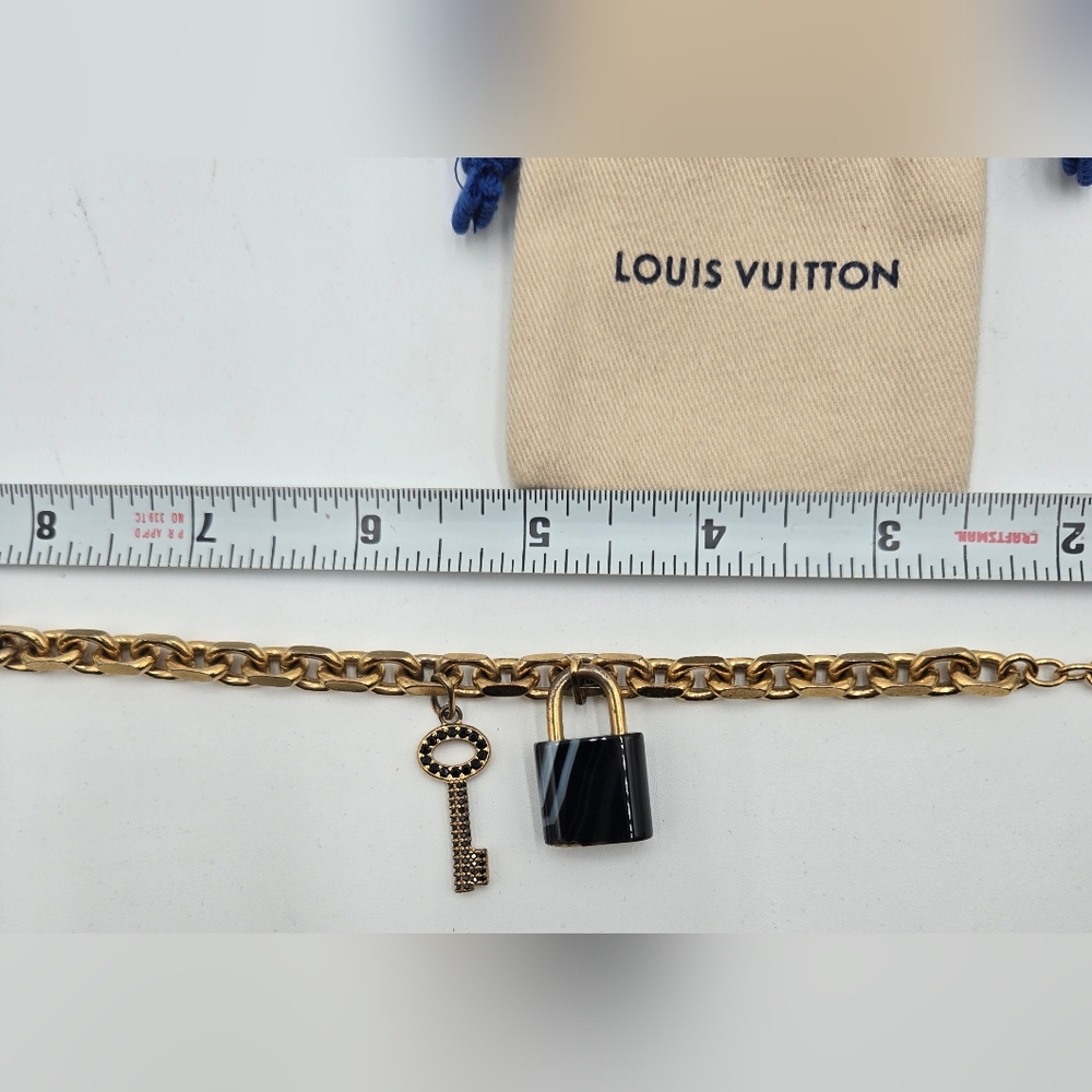 #27 Louis Vuitton Bracelet Padlock Key Metal Gold x Black M75435 - RARE/VINTAGE - Picture 6 of 13